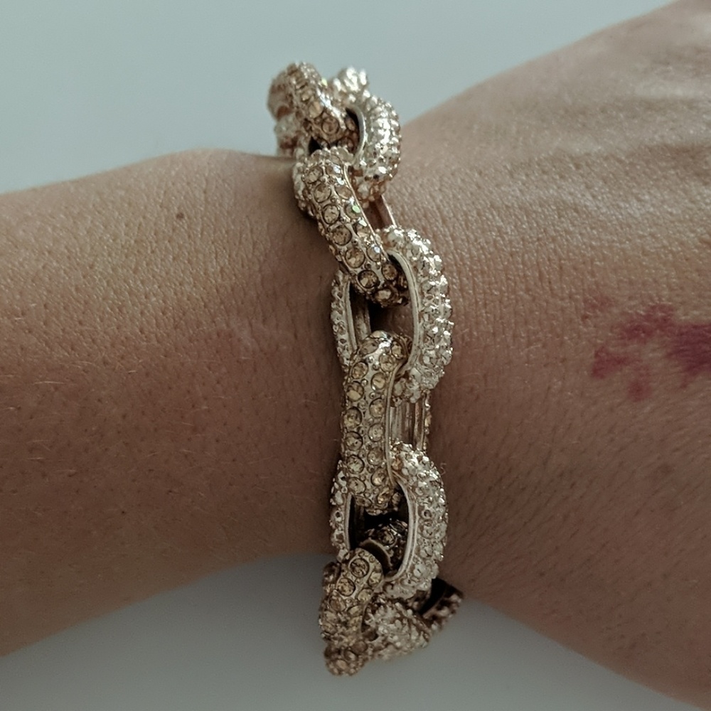 Beautiful pink sparkle bracelet.